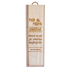 MR & MRS (priezvisko) - personalizovaný produkt - krabica na víno s gravírovaním