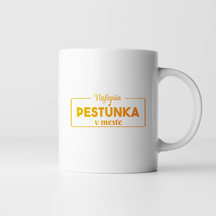 Najlepšia pestúnka v meste - keramický hrnček s potlačou