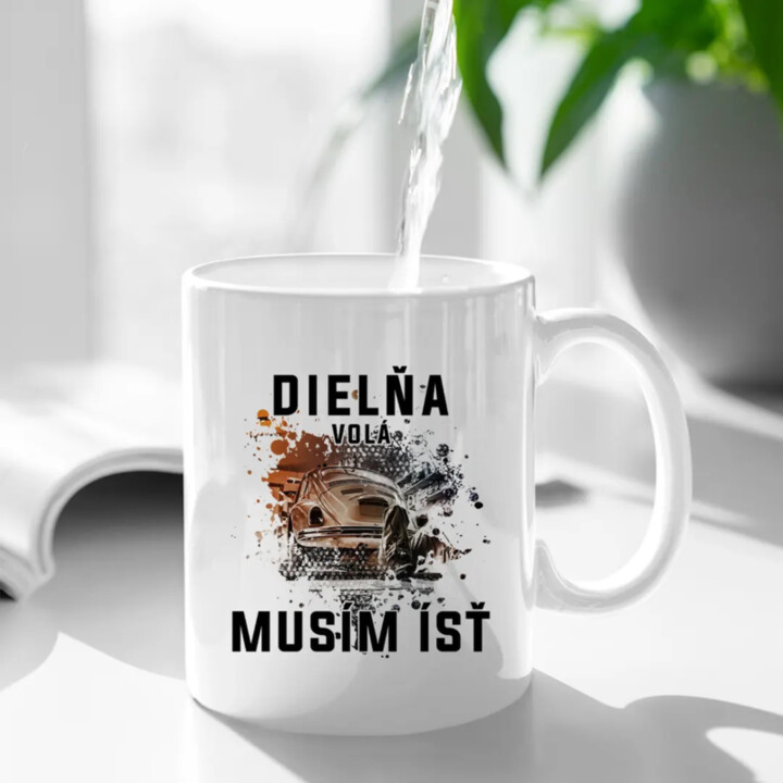 Dielňa volá, musím ísť - keramický hrnček s potlačou