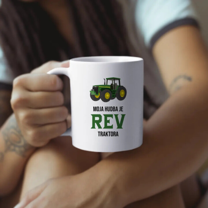 Moja hudba je rev traktora - keramický hrnček s potlačou