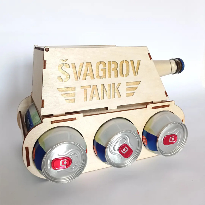 Švagrov tank - tank na pivo s gravírovaním