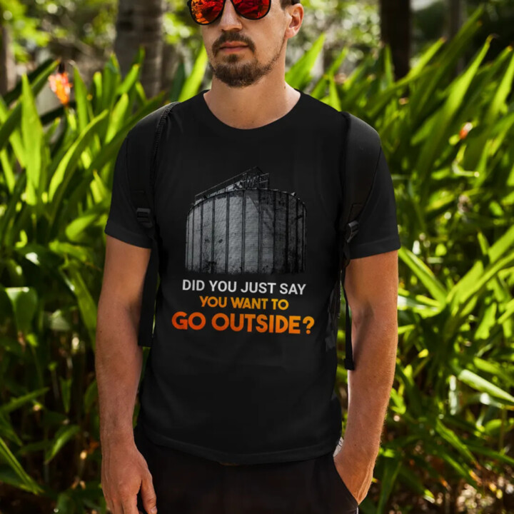 Did you just say you want to go outside? - pánske tričko s motívom seriálu Silo