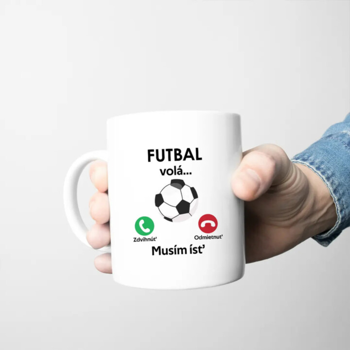 Futbal volá, musím ísť -  keramický hrnček s potlačou