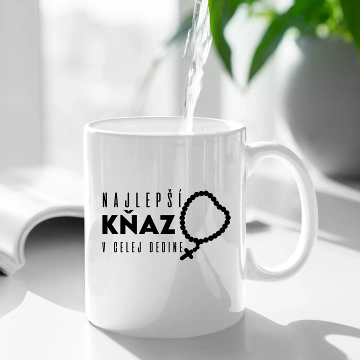 Najlepší kňaz v celej dedine - keramický hrnček s potlačou