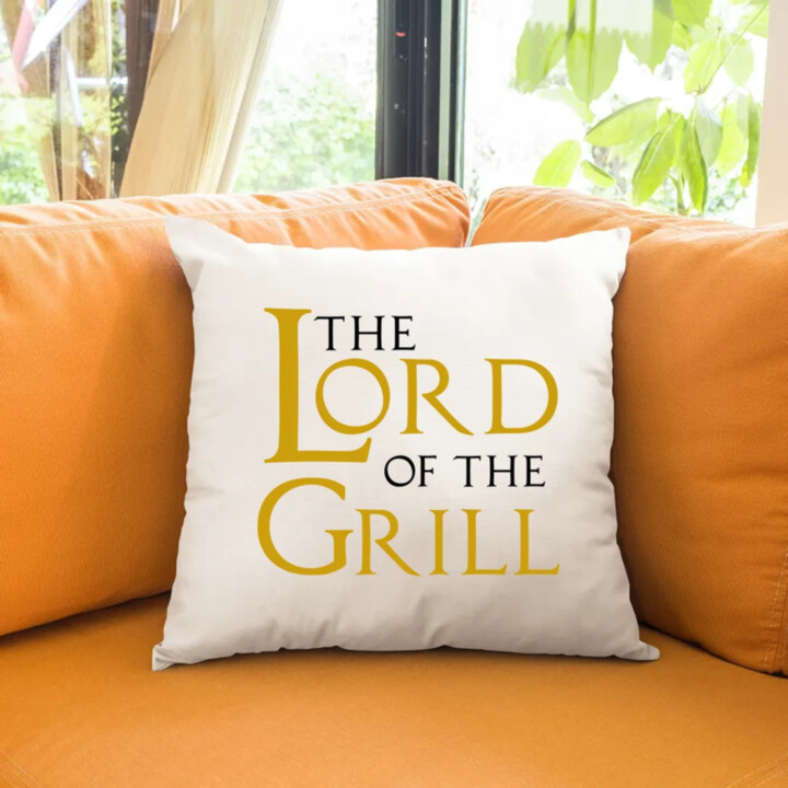 The lord of the grill - vankúš s potlačou