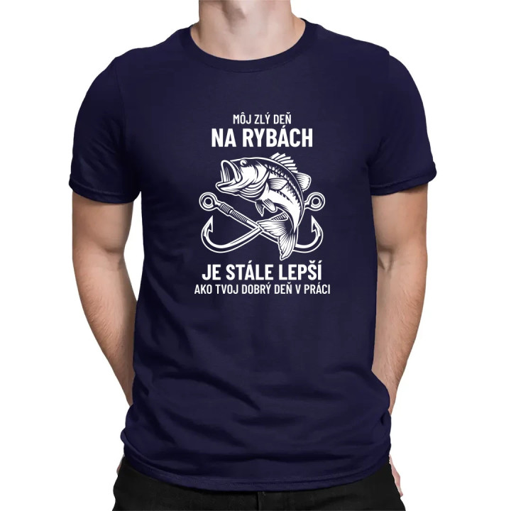 Môj zlý deň na rybách je stále lepší - pánske tričko s potlačou