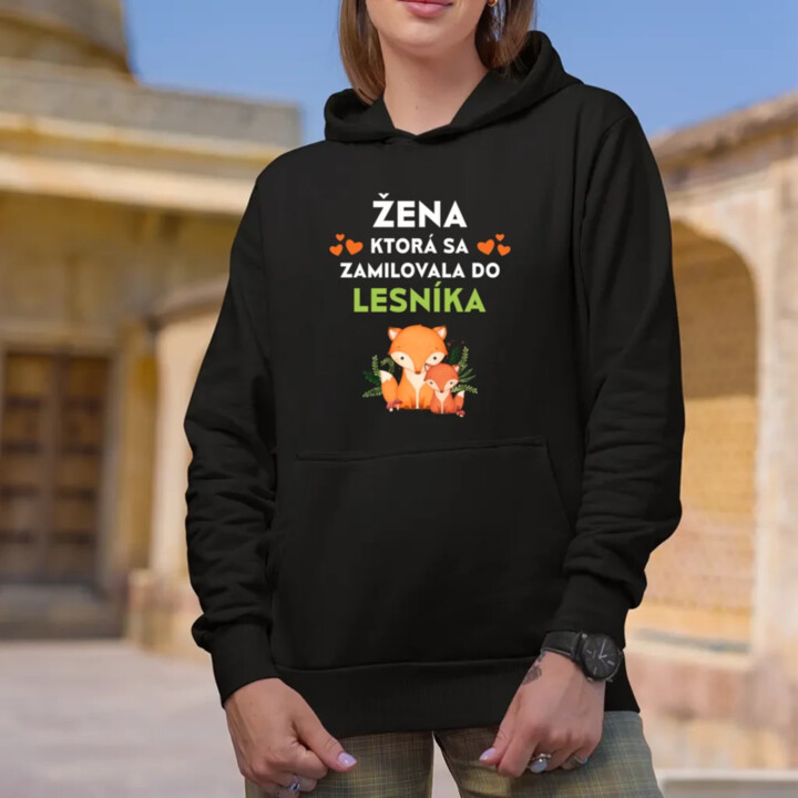Žena, ktorá sa zamilovala do lesníka  - dámska mikina s potlačou