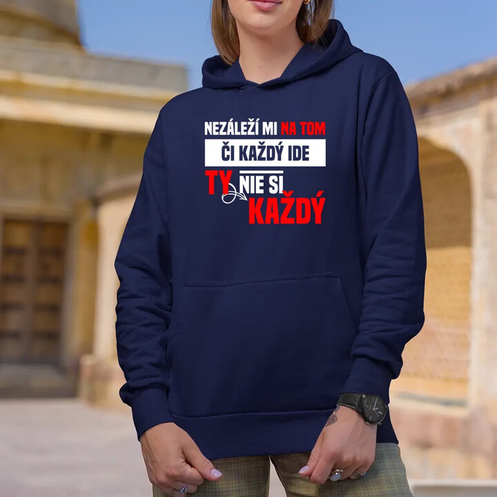 Nezáleží mi na tom, či každý ide  - dámska mikina s potlačou