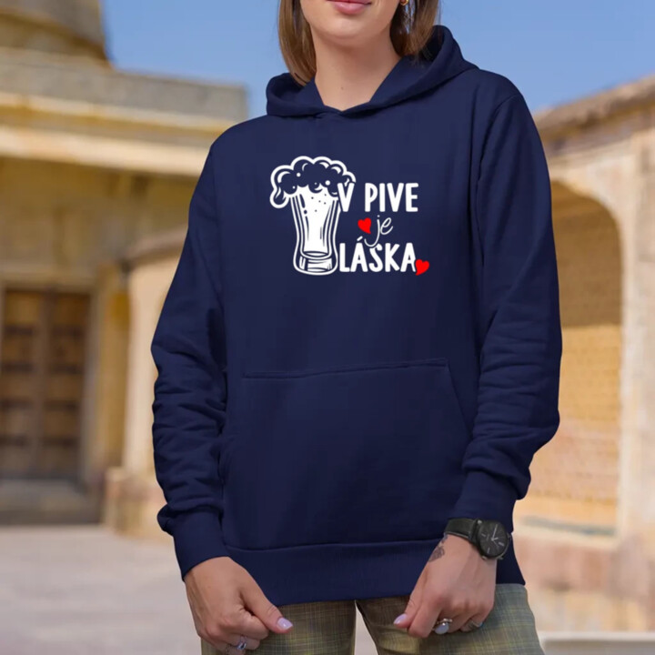 V pive je láska  - dámska mikina s potlačou