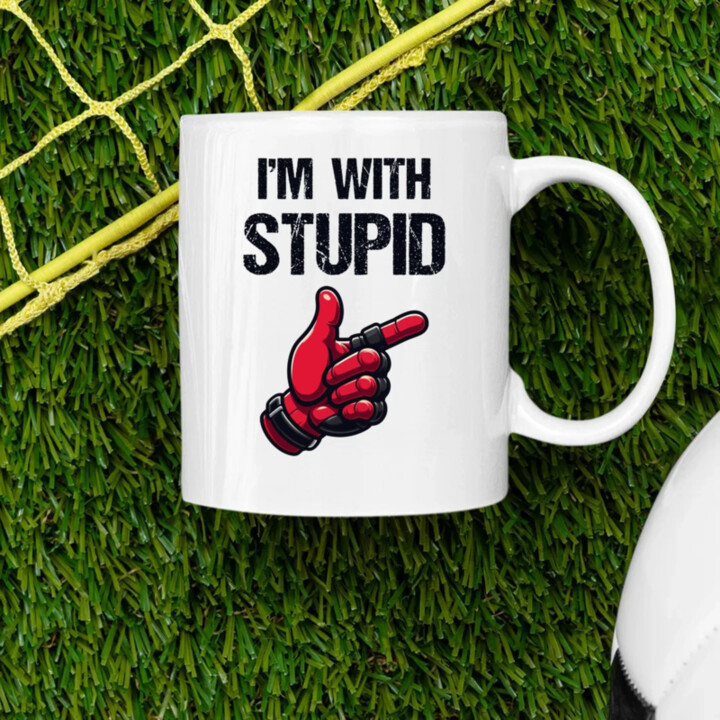I'm with stupid - keramický hrnček s potlačou