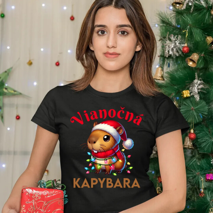 Vianočná kapybara  - dámske tričko s potlačou