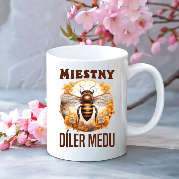 Miestny díler medu - keramický hrnček s potlačou