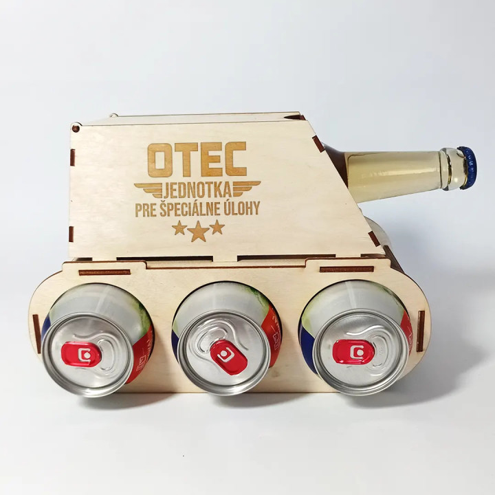 Otec - jednotka pre špeciálne úlohy - tank na pivo s gravírovaním