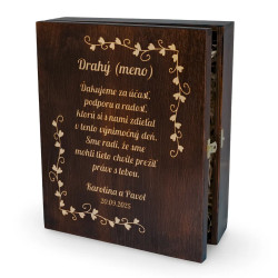 Drahý (meno) – ďakujeme za tvoju účasť – krabica na víno s gravírovanými pohármi - personalizovaný produkt