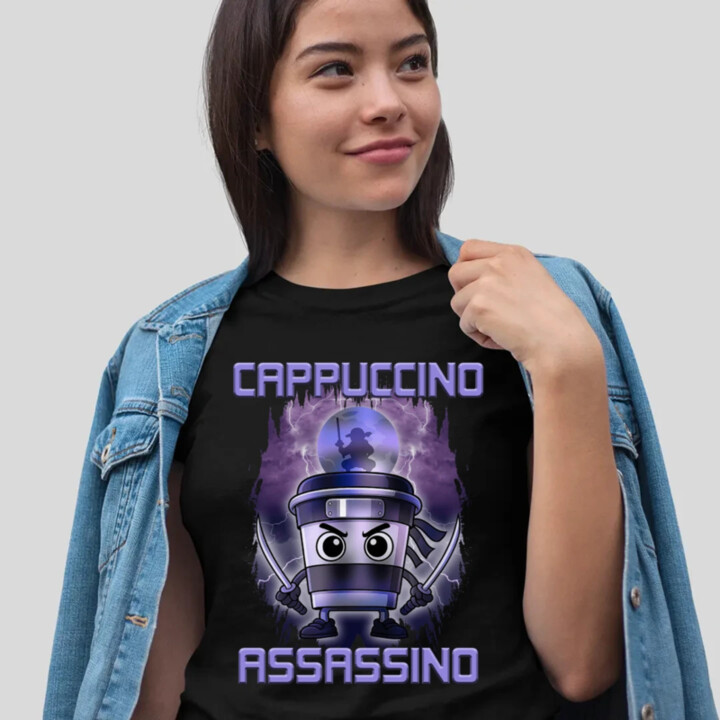 Cappuccino Assassino - Italian Brainrot - dámske tričko s potlačou