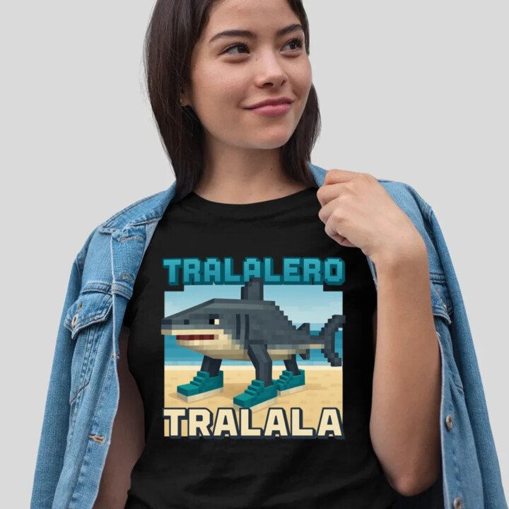Tralalero Tralala - Italian Brainrot pre fanúšikov Minecraftu - dámske tričko s potlačou
