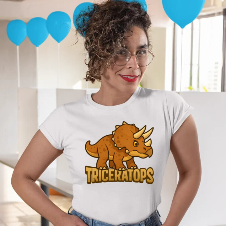 Triceratops Dinosaurov - dámske tričko s potlačou