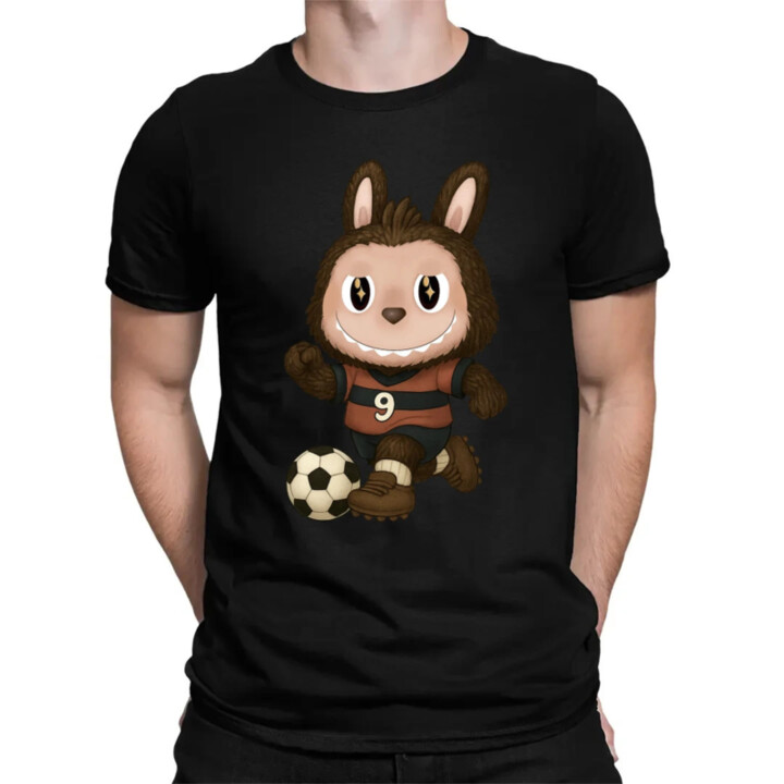 Plyšový Maskot Bubu Futbalista - pánske tričko s potlačou pro fanoušky Labubu
