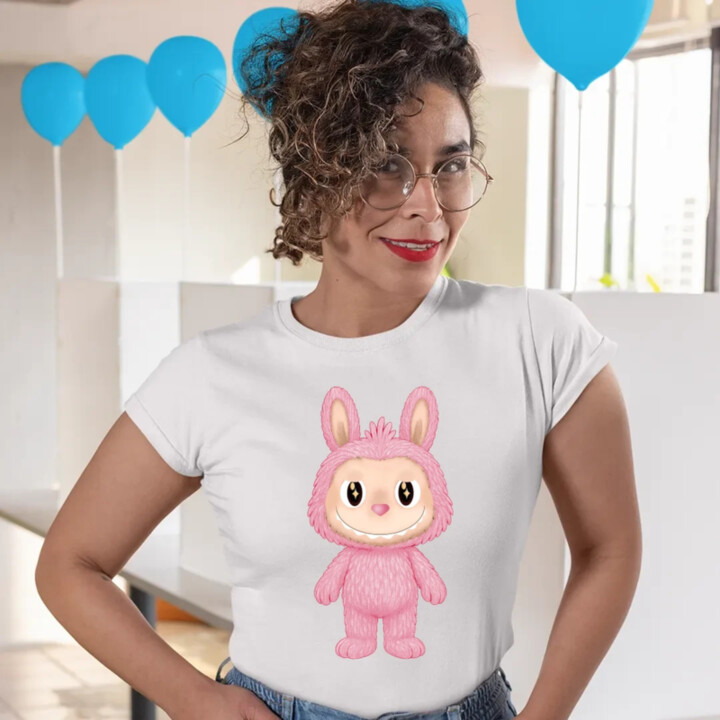 Plyšový Maskot Bubu Ružová - dámske tričko s potlačou pre fanúšikov Labubu