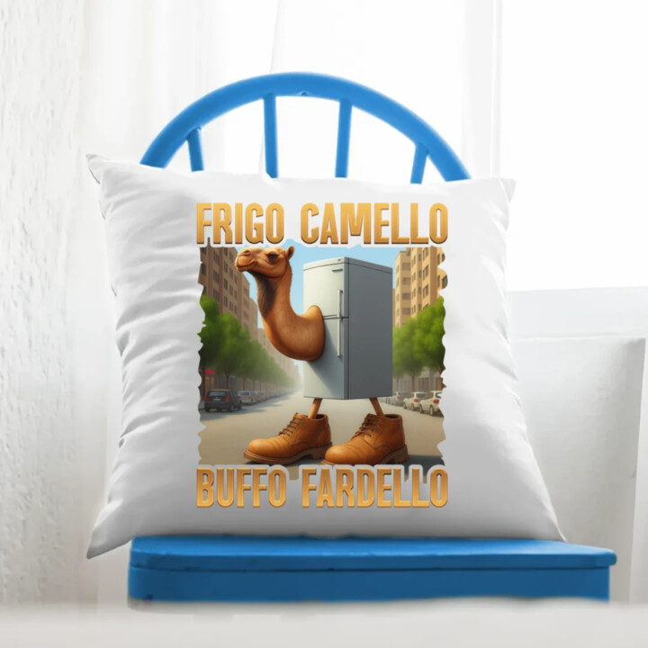 Frigo Camello Buffo Fardello - Italian Brainrot - ťava chladnička - vankúš s potlačou
