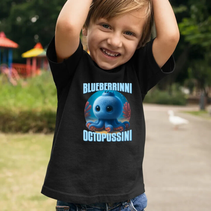 Blueberrinni Octopussini - Italian Brainrot - chobotnica čučoriedka - detské tričko s potlačou