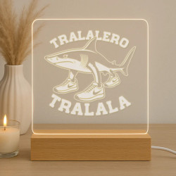 Tralalero Tralala - Italian Brainrot - žralok v topánkach - LED lampička s gravírovaním