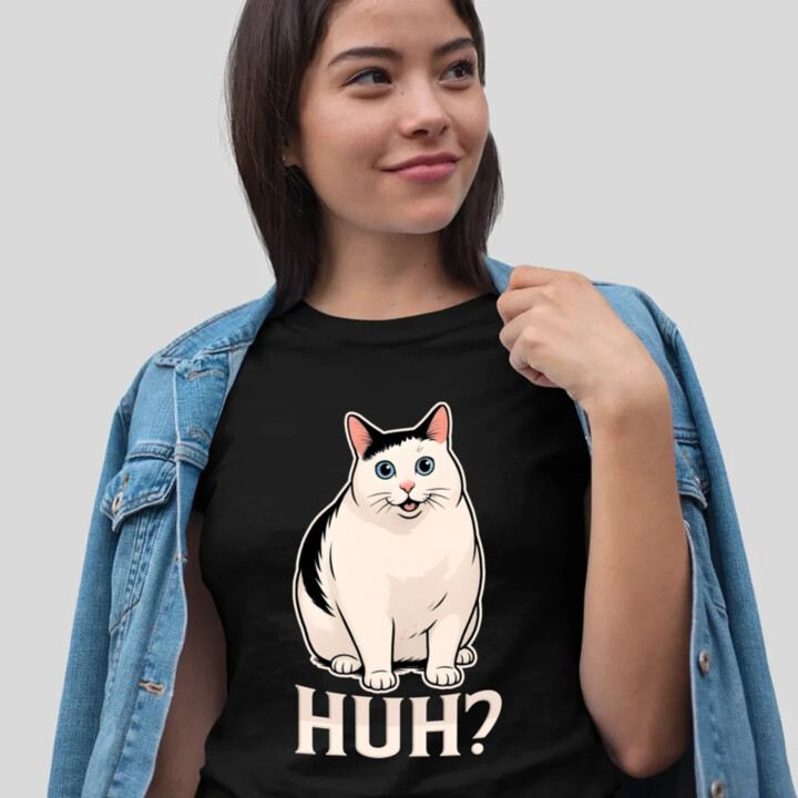 Huh? - biela mačka - dámske tričko s potlačou