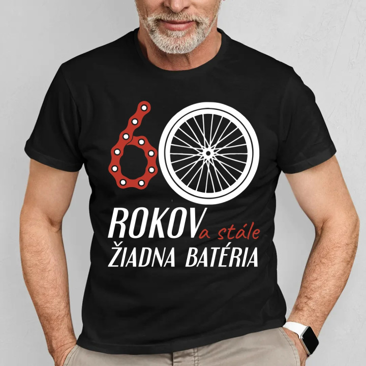 60 rokov a stále žiadna batéria - pánske tričko s potlačou