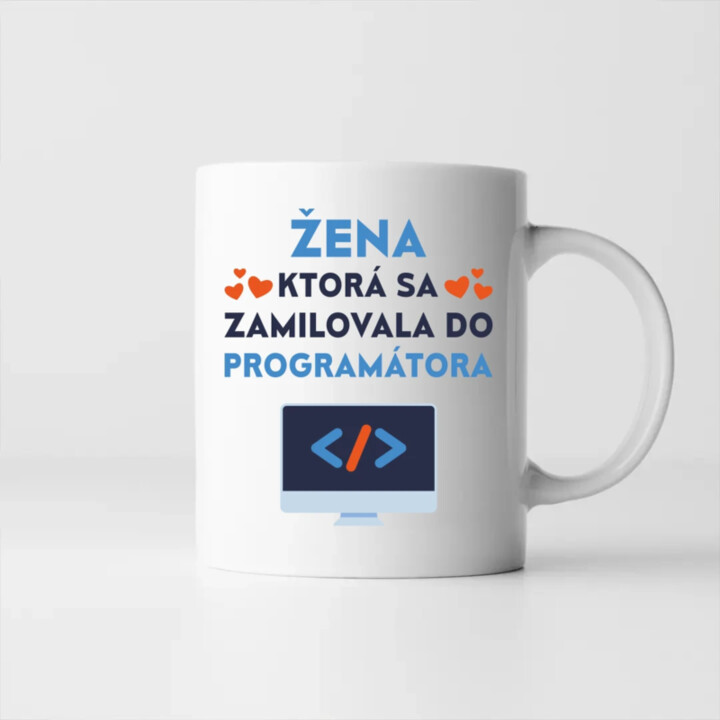 Žena, ktorá sa zamilovala do programátora - keramický hrnček s potlačou