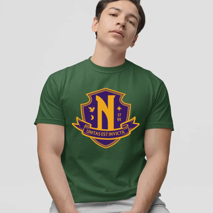Unitas Est Invicta - Nevermore Academy - pánske tričko s potlačou