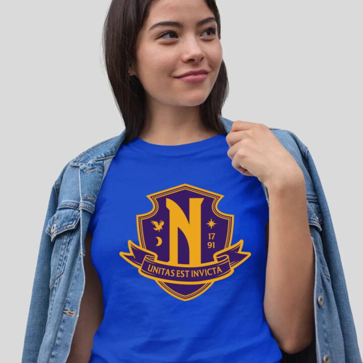 Unitas Est Invicta - Nevermore Academy - dámske tričko s potlačou