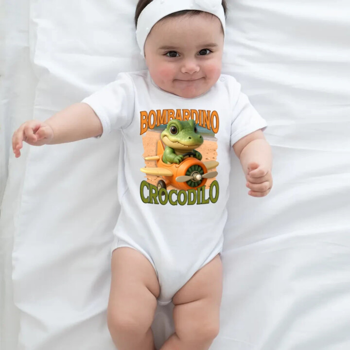 Baby Bombardino Crocodilo - Italian Brainrot - krokodíl bombardér  - body s potlačou