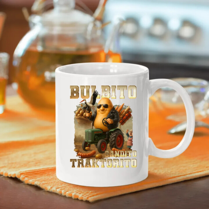 Bulbito bandito traktorito - zemiak traktorista bandita - Italian Brainrot - keramický hrnček s potlačou