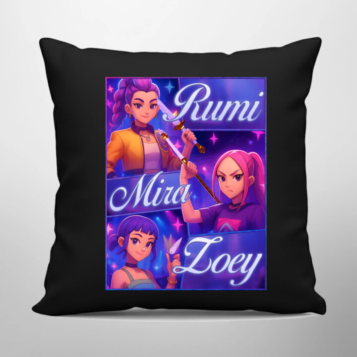 Rumi, Mira a Zoey - čierny vankúš s potlačou