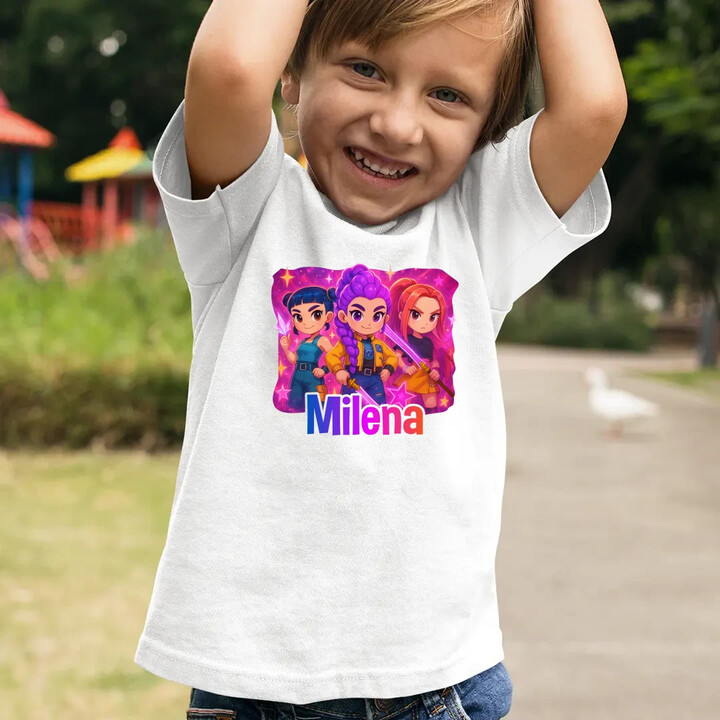 Huntrix s menom - detské tričko s potlačou pre fanúšikov huntrix KPop Demon Hunters - personalizovaný produkt