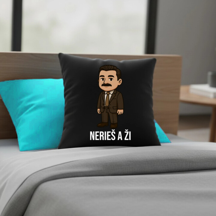 Nerieš a ži - čierny vankúš s potlačou