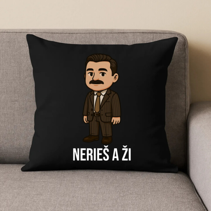 Nerieš a ži - čierny vankúš s potlačou