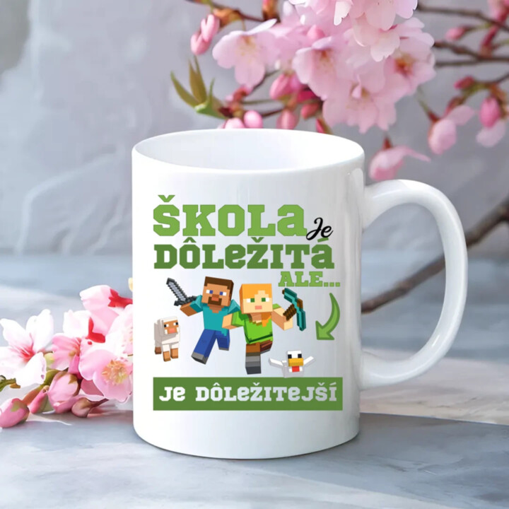 Škola je dôležitá, ale Minecraft je dôležitejší - keramický hrnček s potlačou