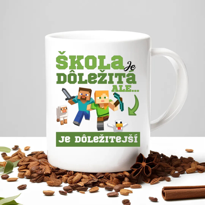 Škola je dôležitá, ale Minecraft je dôležitejší - keramický hrnček s potlačou