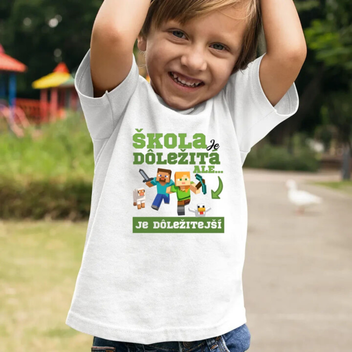 Škola je dôležitá, ale Minecraft je dôležitejší - detské tričko s potlačou