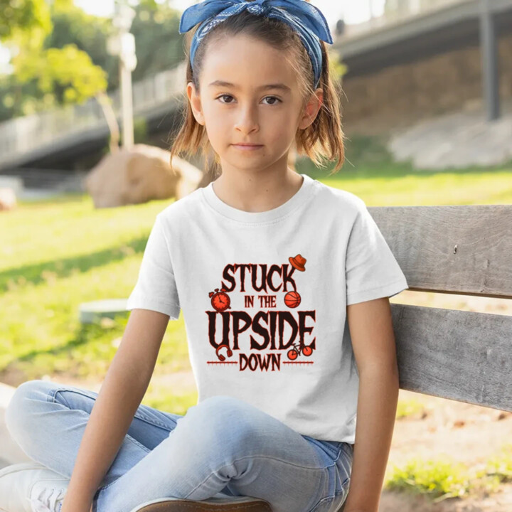 Stuck in the upside down pre fanúšikov seriálu Stranger Things - detské tričko s potlačou