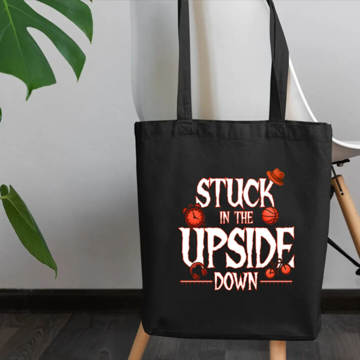 Stuck in the upside down pre fanúšikov seriálu Stranger Things - taška s potlačou