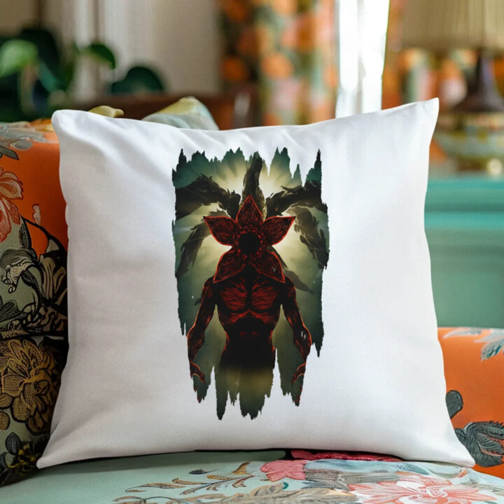 Demogorgon pre fanúšikov seriálu Stranger Things - vankúš s potlačou