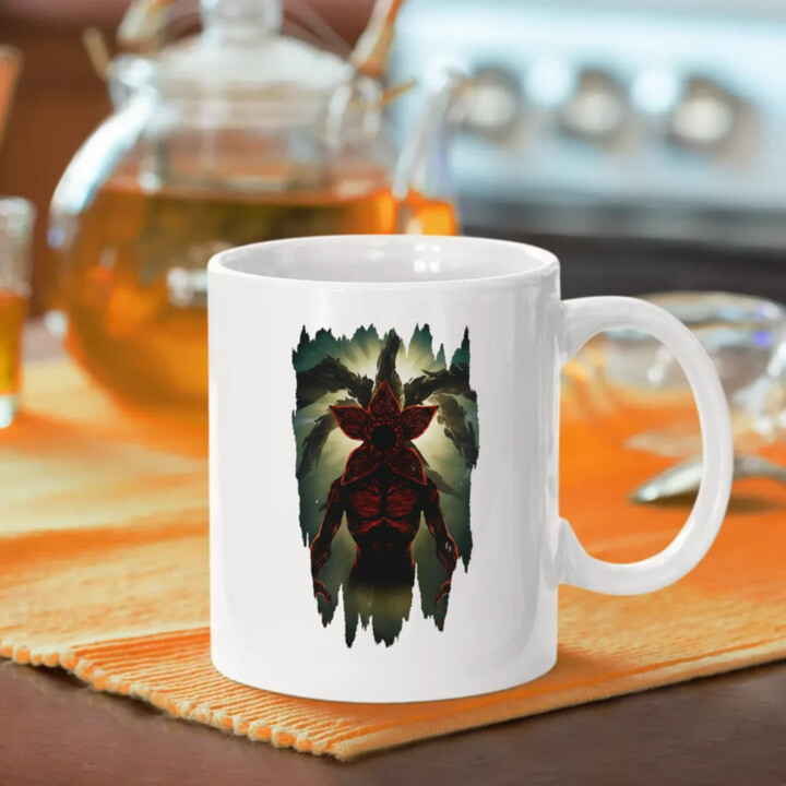Demogorgon pre fanúšikov seriálu Stranger Things - keramický hrnček s potlačou