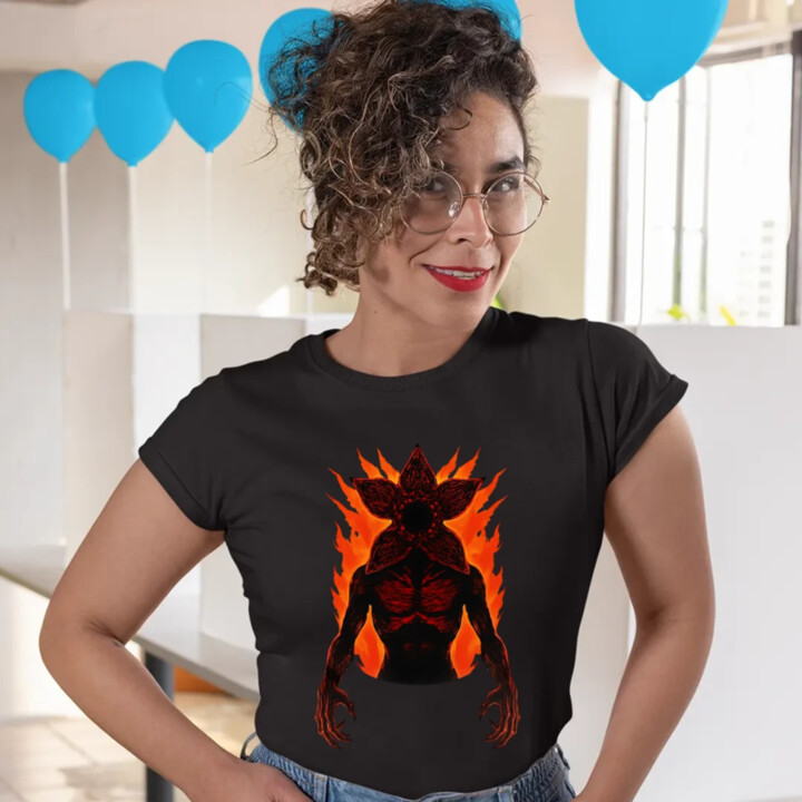 Demogorgon v2 pre fanúšikov seriálu Stranger Things - dámske tričko s potlačou