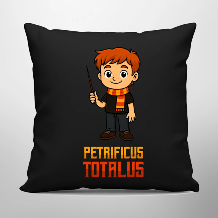 Petrificus Totalus - Ron Weasley - čierny vankúš s potlačou pre fanúšikov série Harry Potter