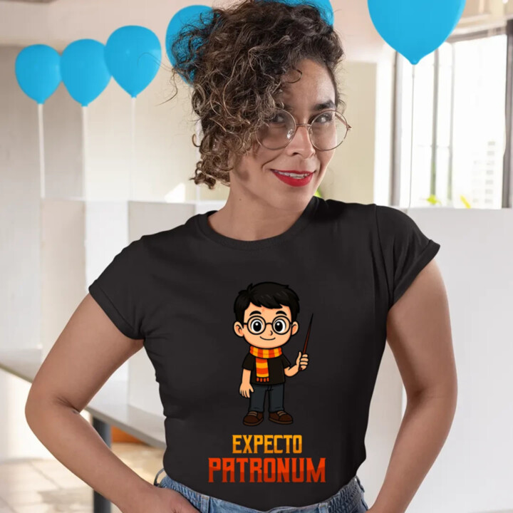 Expecto Patronum - Harry Potter - dámske tričko s potlačou pre fanúšikov série Harry Potter