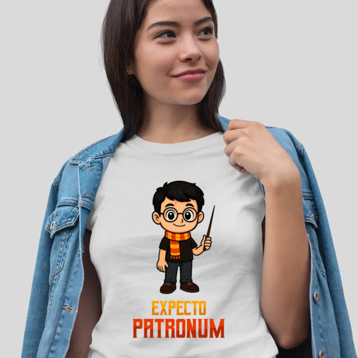 Expecto Patronum - Harry Potter - dámske tričko s potlačou pre fanúšikov série Harry Potter