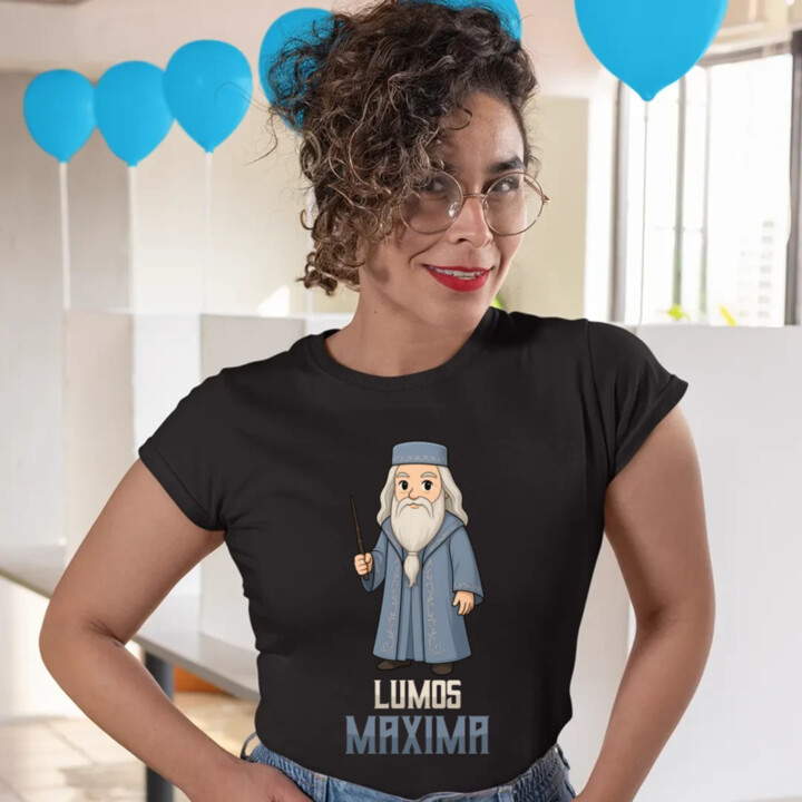 Lumos Maxima - Albus Dumbledore - dámske tričko s potlačou pre fanúšikov série Harry Potter