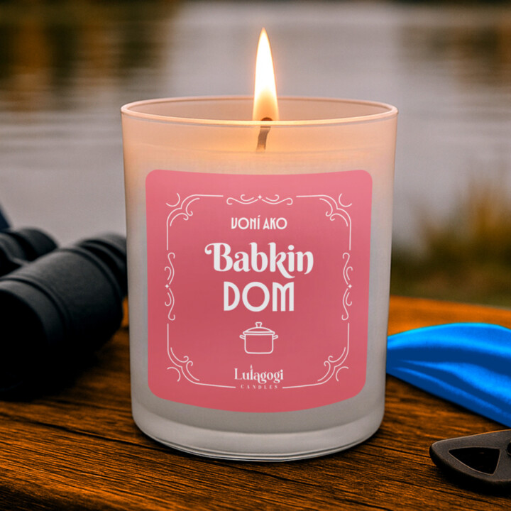 Voní ako babkin dom – vonná svieca s potlačou pre babku